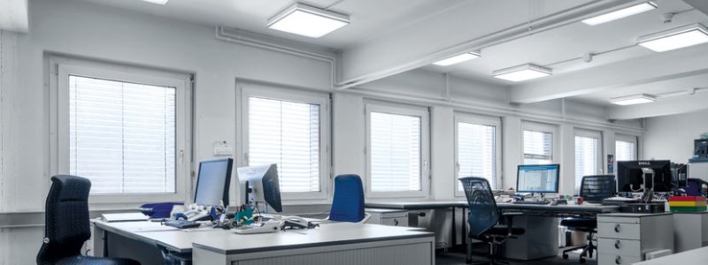 Какой светильник выбрать для кабинета или офиса?